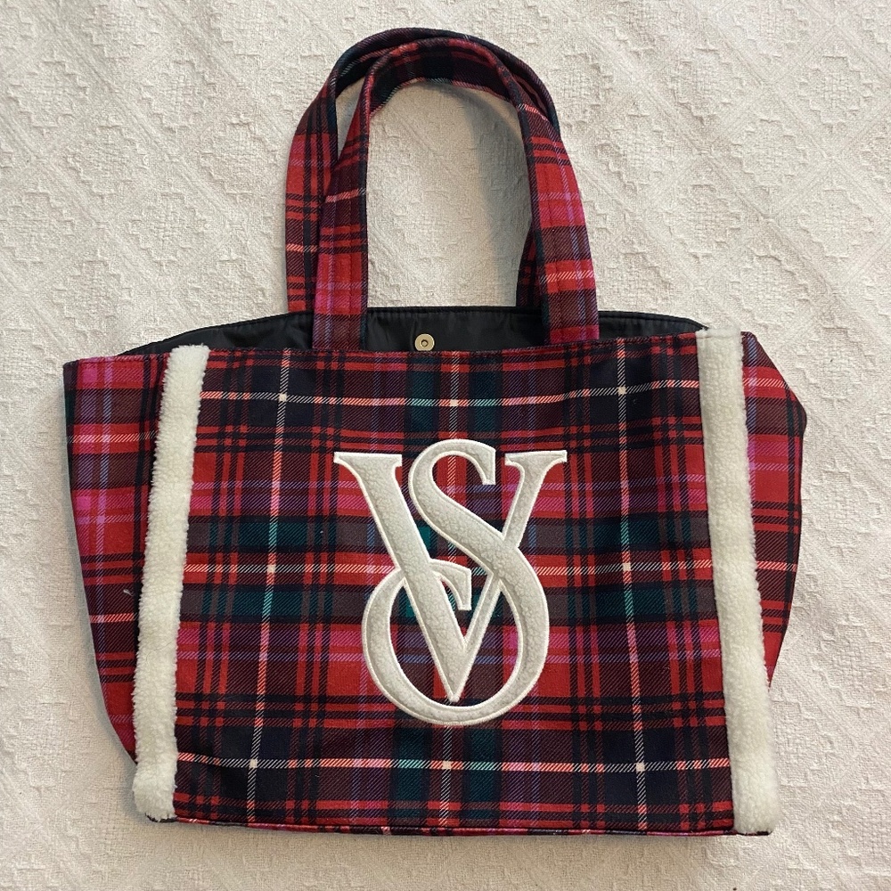💋Victoria's Secret Plaid Tote Bag